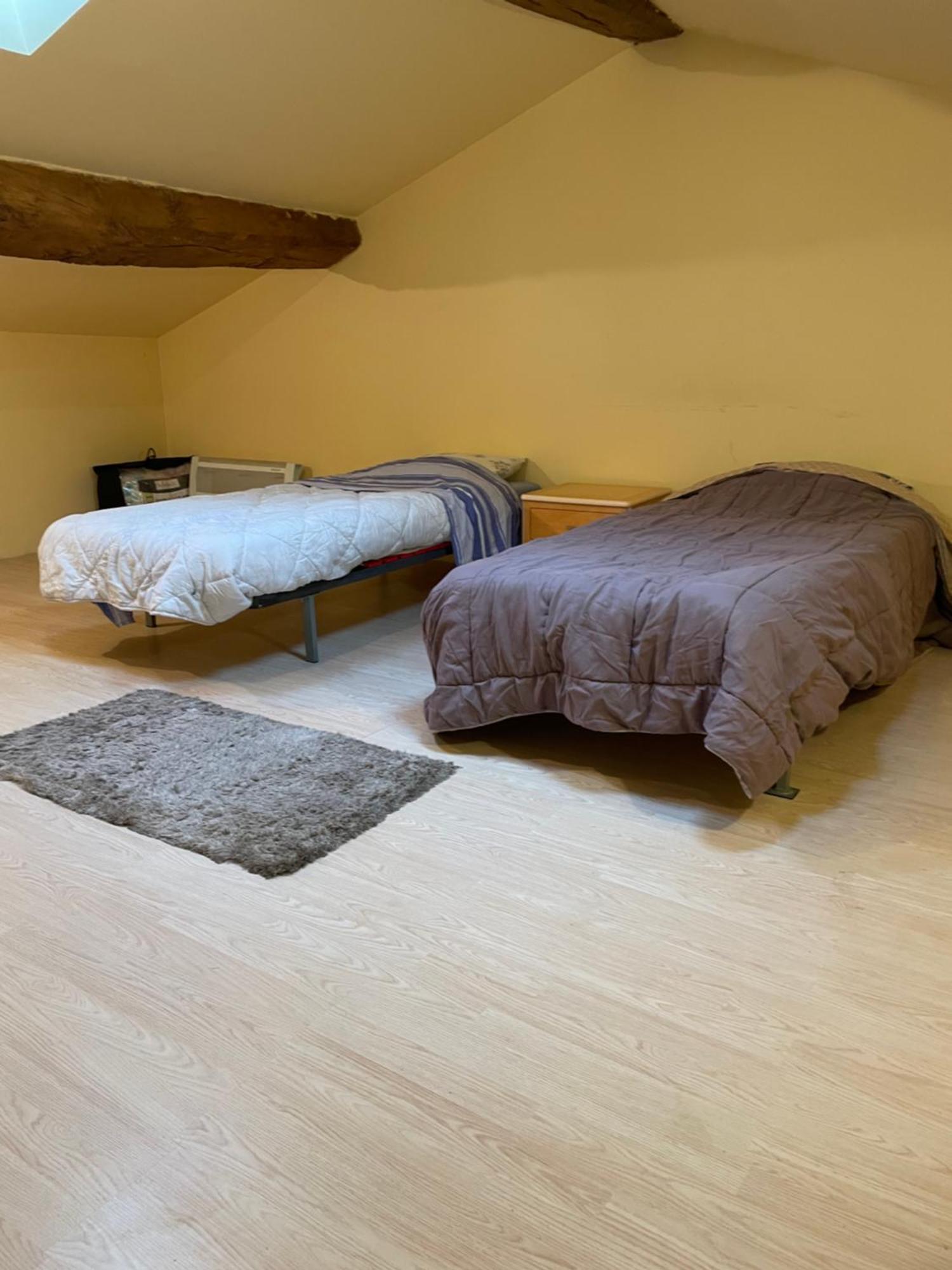 Chambre Simple Proche Aeroport Pusignan Εξωτερικό φωτογραφία